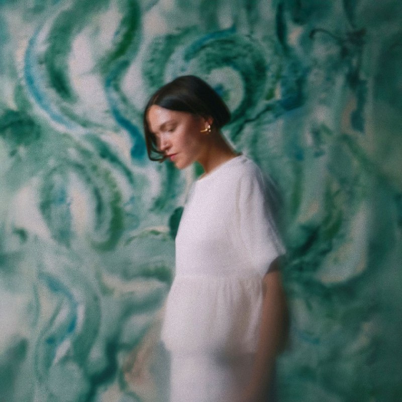 Olive Jones - For Mary (2026) FLAC Hi-Res 24bit 44.1kHz