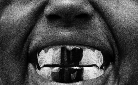 侃爷 Kanye West BULLY 2026 ALAC 24bit 96Khz 苹果音乐 美区 高解析度无损 内嵌歌词 附歌词文件